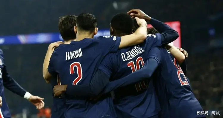 巴黎圣日耳曼战平皇马,莱万扑点救主英超 巴黎圣日耳曼战平皇马,莱万扑点救主英超