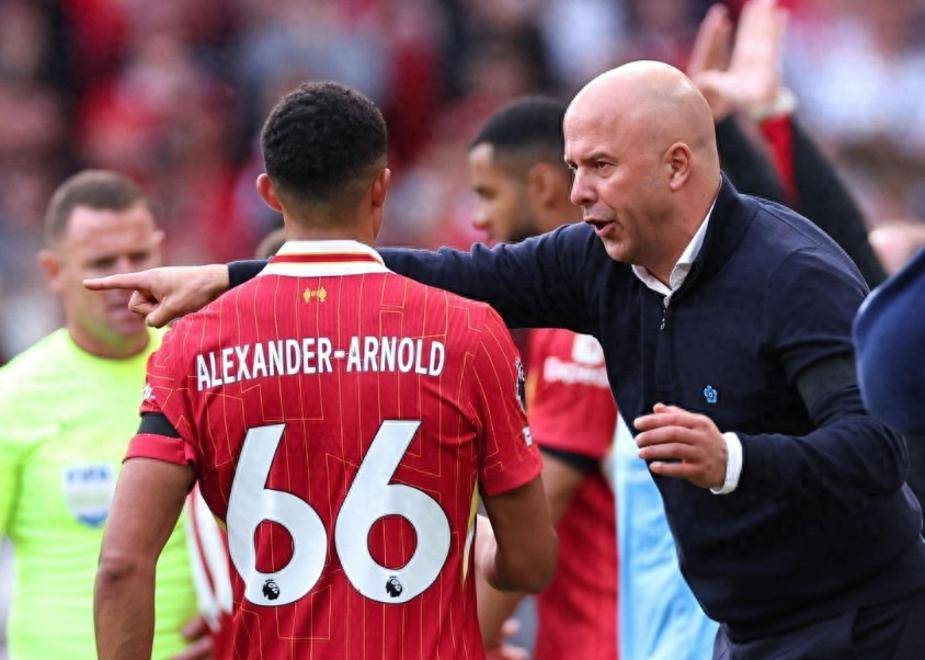 华体会下载-本菲卡险胜阿森纳，贝尔乌龙送礼足总杯的简单介绍