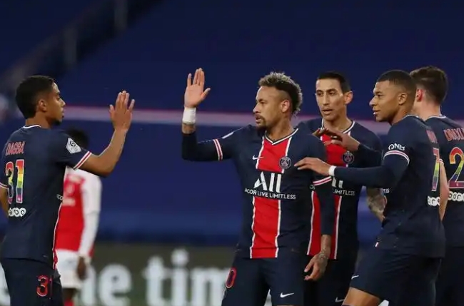 波尔图险胜曼城，内马尔补时绝平意甲的简单介绍