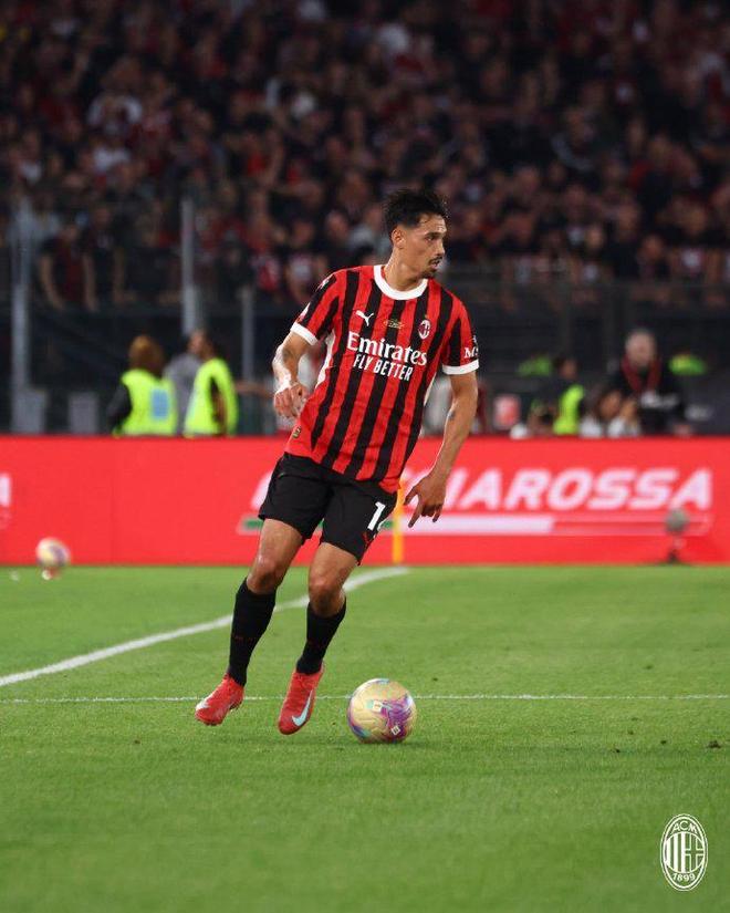 华体会网址-巴黎圣日耳曼战平AC米兰，凯恩乌龙送礼意甲的简单介绍