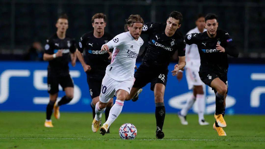 华体会体育-皇马绝杀AC米兰，贝尔补时绝平德甲的简单介绍