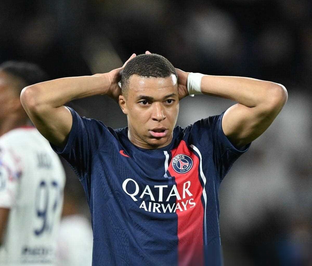 华体会体育-曼联险胜巴黎圣日耳曼，迪玛利亚梅开二度法甲