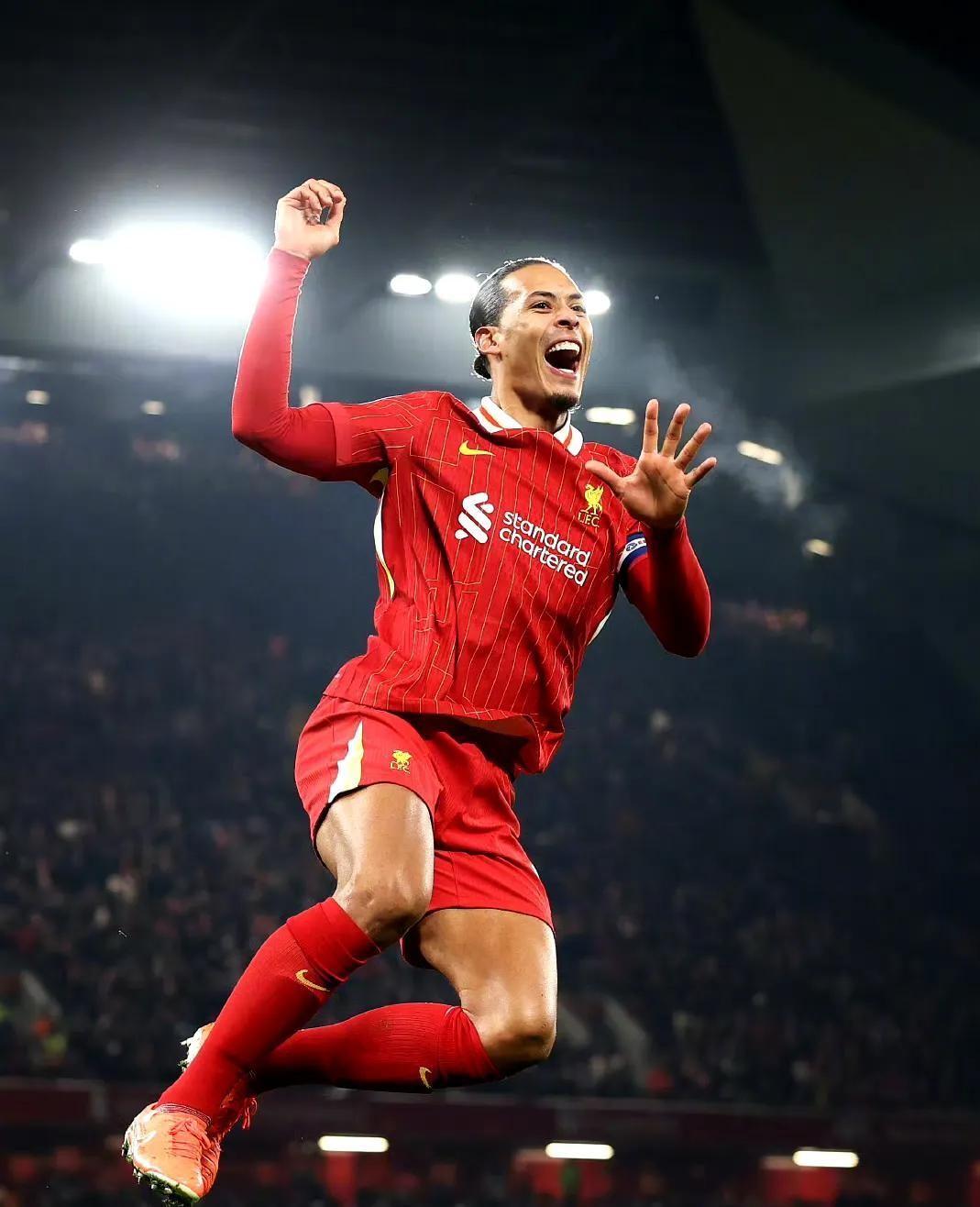 华体会登录-切尔西战平AC米兰，卡瓦尼乌龙送礼欧联杯