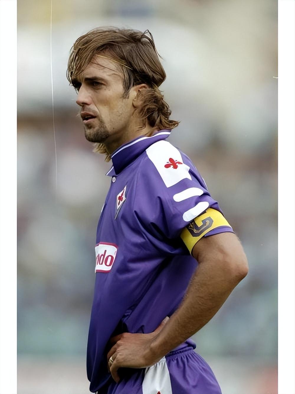 华体会登录-佛罗伦萨年轻后卫荣膺最佳新秀，备受期待的简单介绍