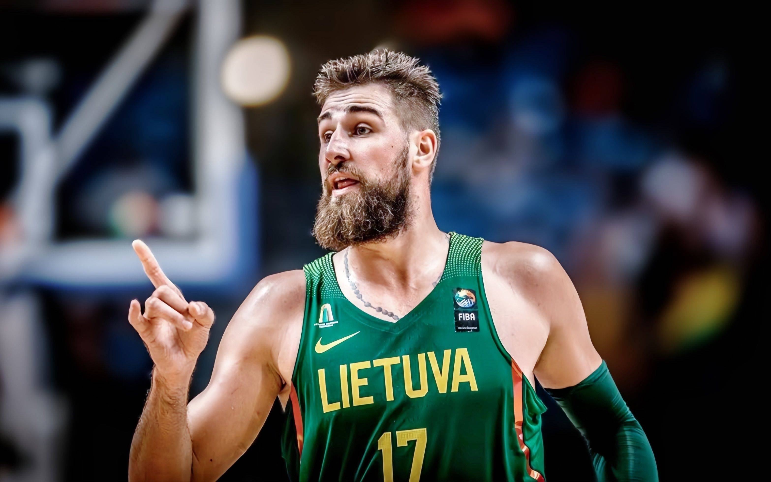 南韩男篮绝杀雄鹿B队,瓦兰丘纳斯统治全场的简单介绍 南韩男篮绝杀雄鹿B队,瓦兰丘纳斯统治全场的简单介绍